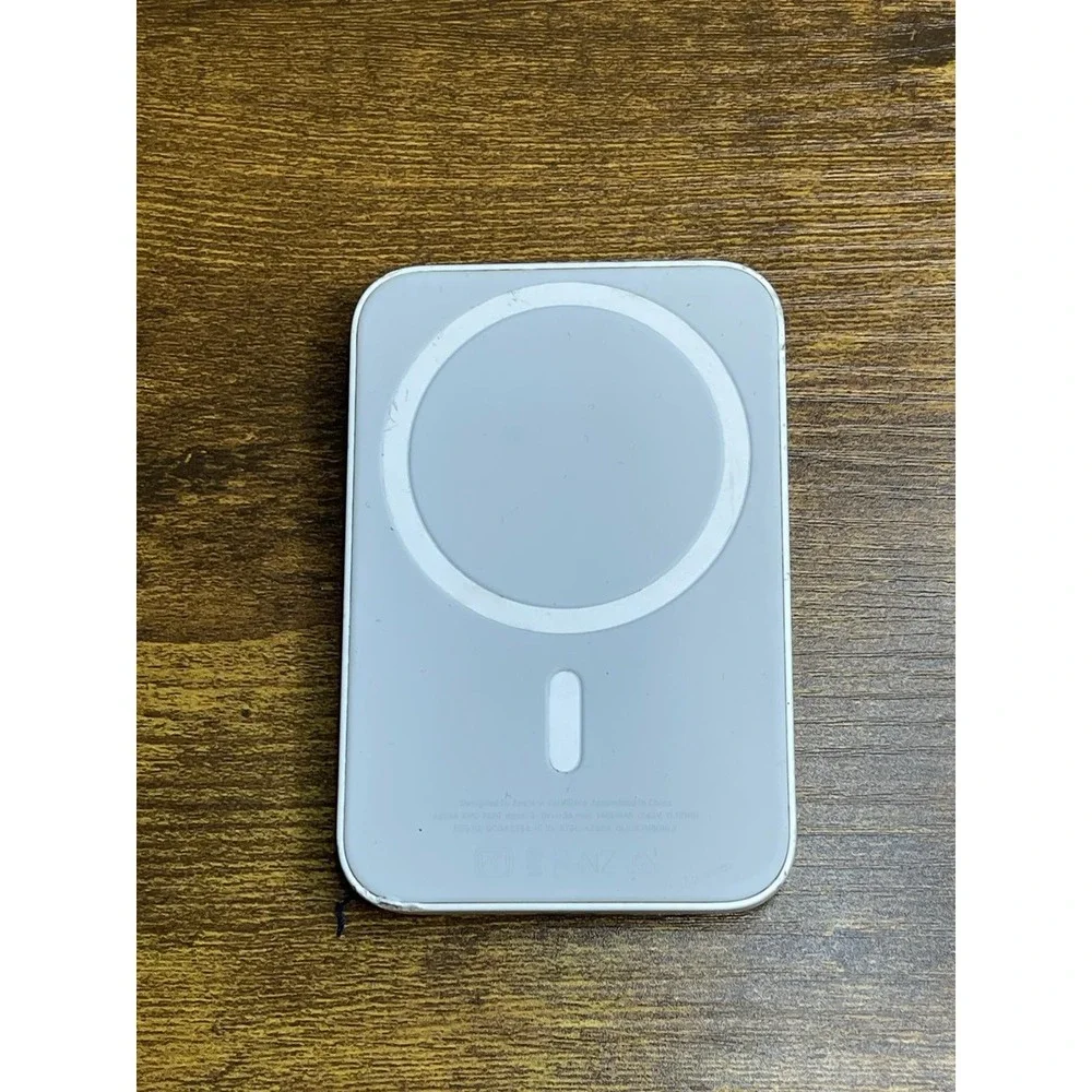 Apple iPhone Magsafe Battery Pack